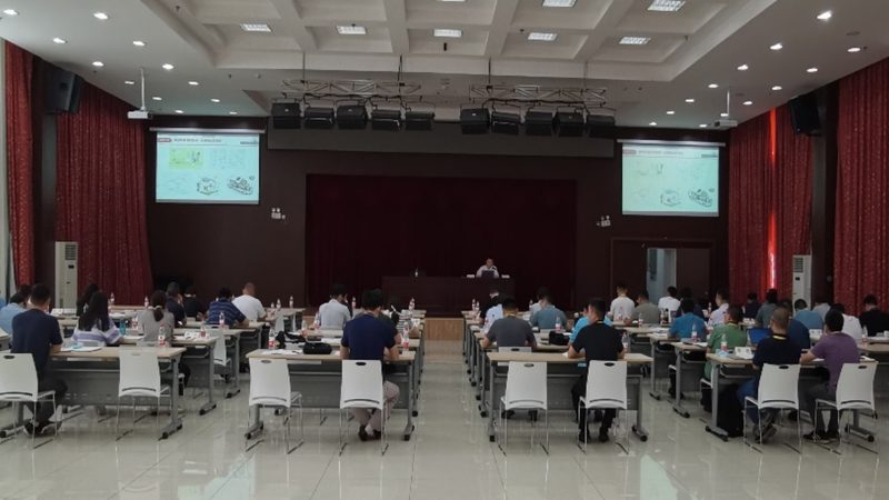 小型企业管理培训讲师费用：揭秘费用构成与选择要点