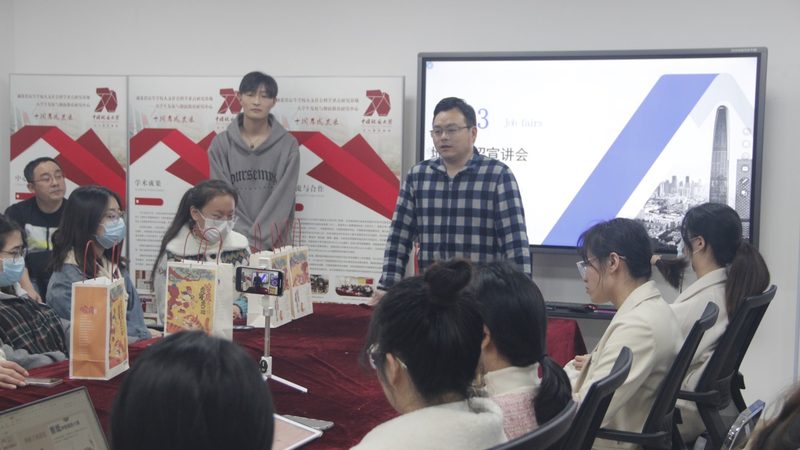 成人学历提升，如何选择国家承认的学校？**