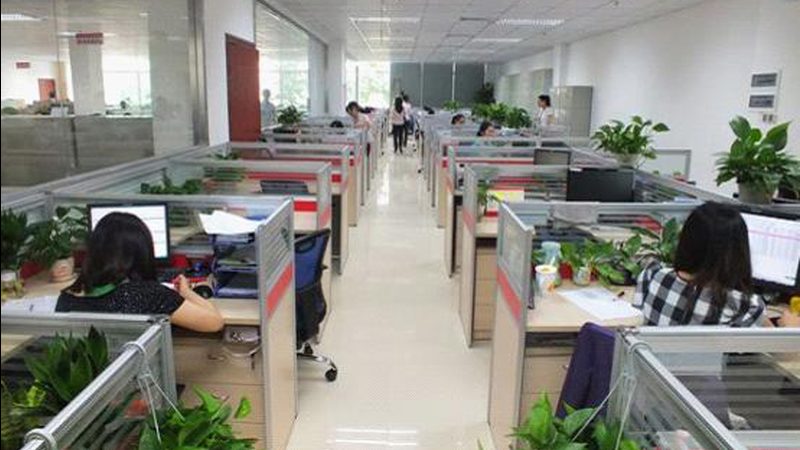 小标题：网络课程兴起，选择难题凸显